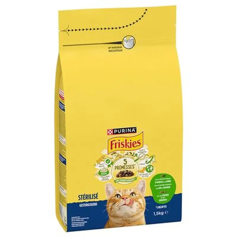 PURINA Friskies Sterilised Cat with Lamb, Chicken & Vegetables - 1.5kg