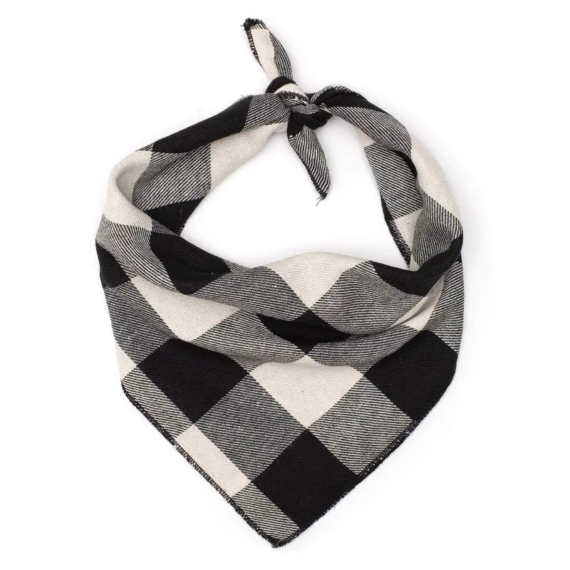 BLACK/OFF WHITE BUFFALO BANDANA
